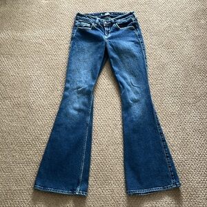 Hollister Low-Rise Flare Jeans 0R/26